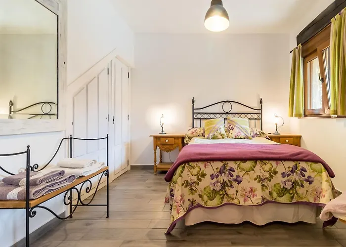 Potes Vinon By Interhome